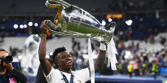 Vinicius Junior: Sang Bayi dari Raja Eropa, Real Madrid