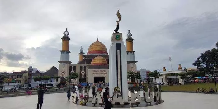 Menelusuri Alun-Alun Kota Sukabumi yang Ada di Jawa Barat