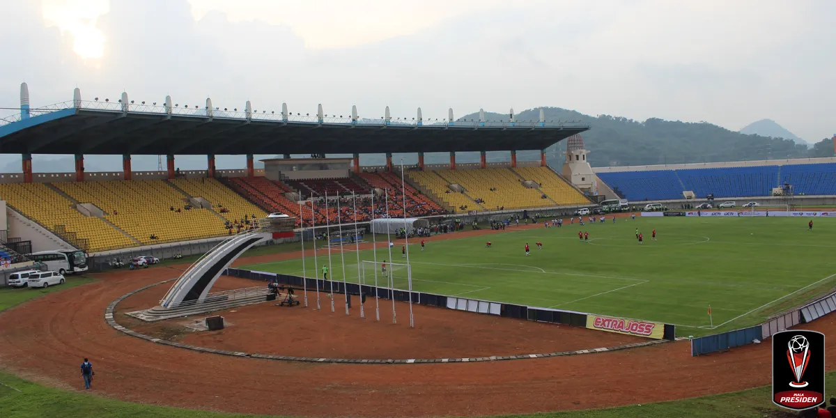Kesiapan Stadion Si Jalak Harupat Sambut Piala Presiden 2025